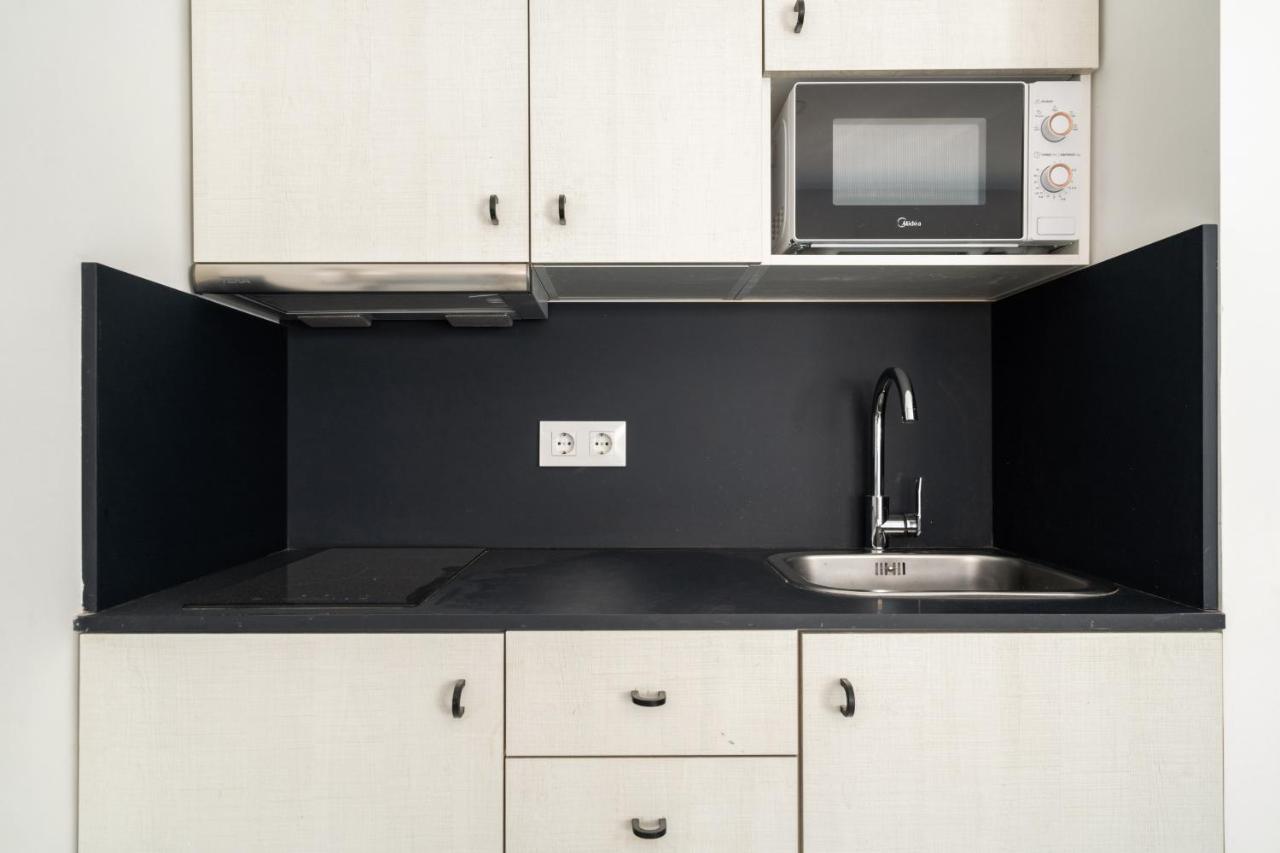 Apartamentos Reformados En Madrid Rio מראה חיצוני תמונה