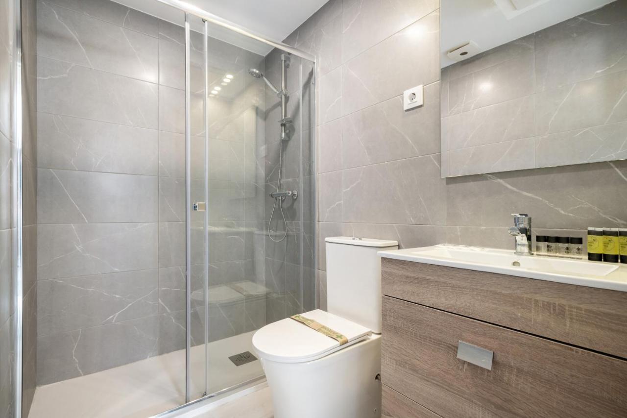Apartamentos Reformados En Madrid Rio מראה חיצוני תמונה