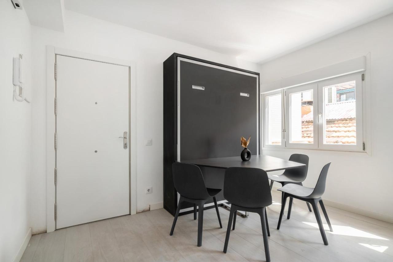 Apartamentos Reformados En Madrid Rio מראה חיצוני תמונה
