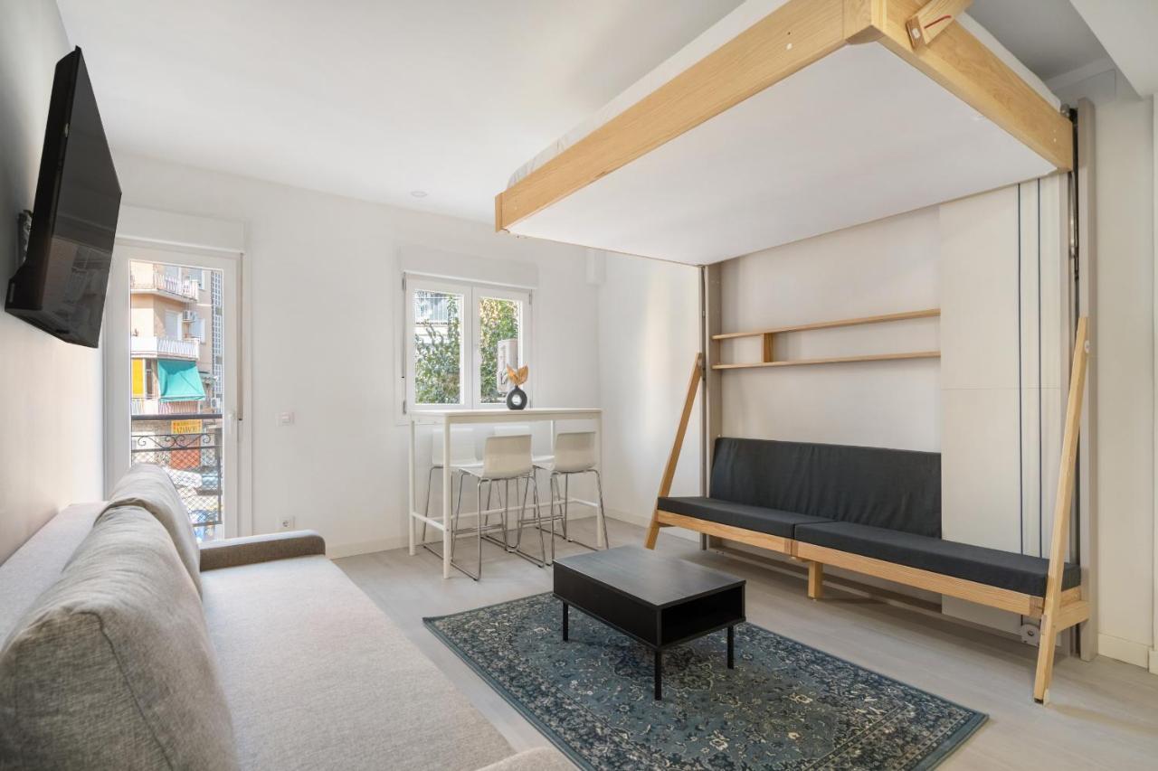 Apartamentos Reformados En Madrid Rio מראה חיצוני תמונה