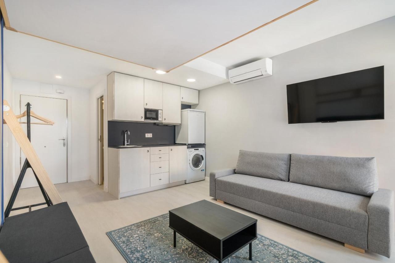 Apartamentos Reformados En Madrid Rio מראה חיצוני תמונה