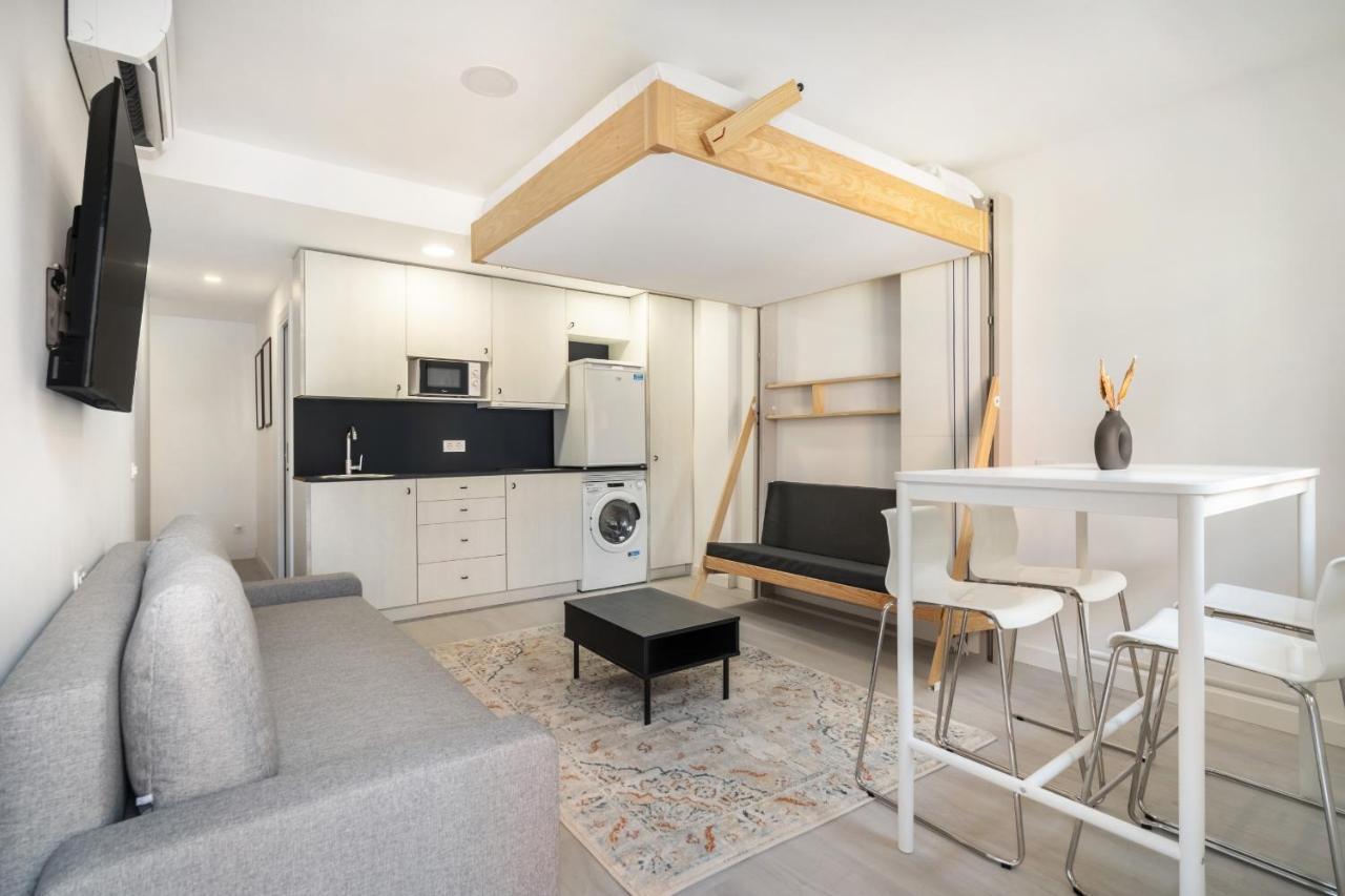 Apartamentos Reformados En Madrid Rio מראה חיצוני תמונה